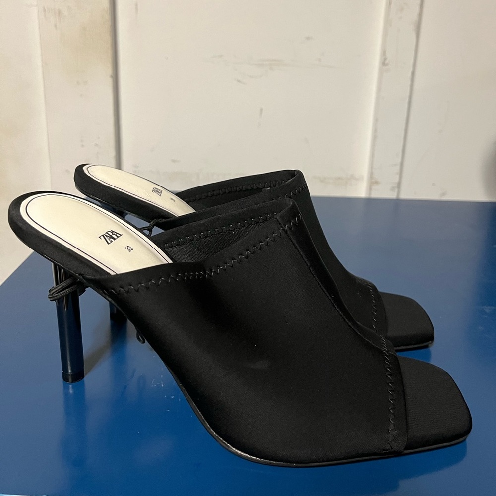 ZARA Black Mule Heels